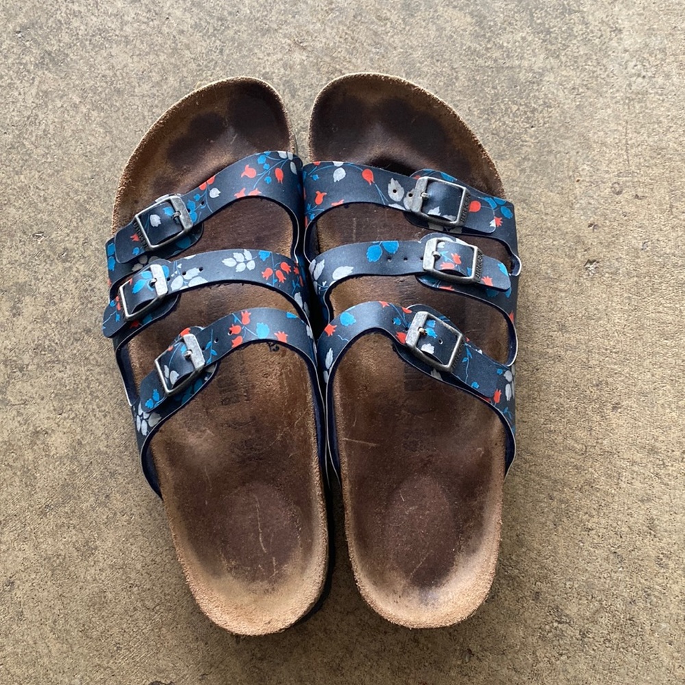42 birko-flor triple strap sandal